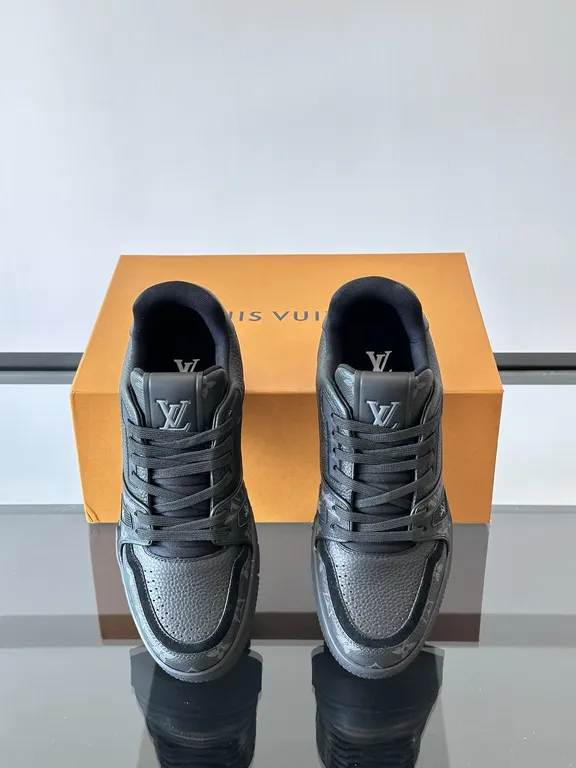 Louis Vuitton Shoe 